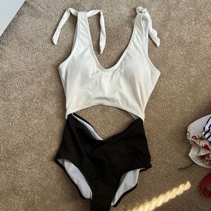 Women’s Bathing Suit